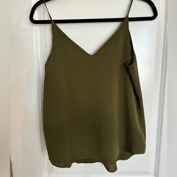 Express cami blouses - Picture 4 of 9